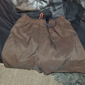 Grid Pattern Shorts by nike sportswear tech pack woven xl ..open to all offers